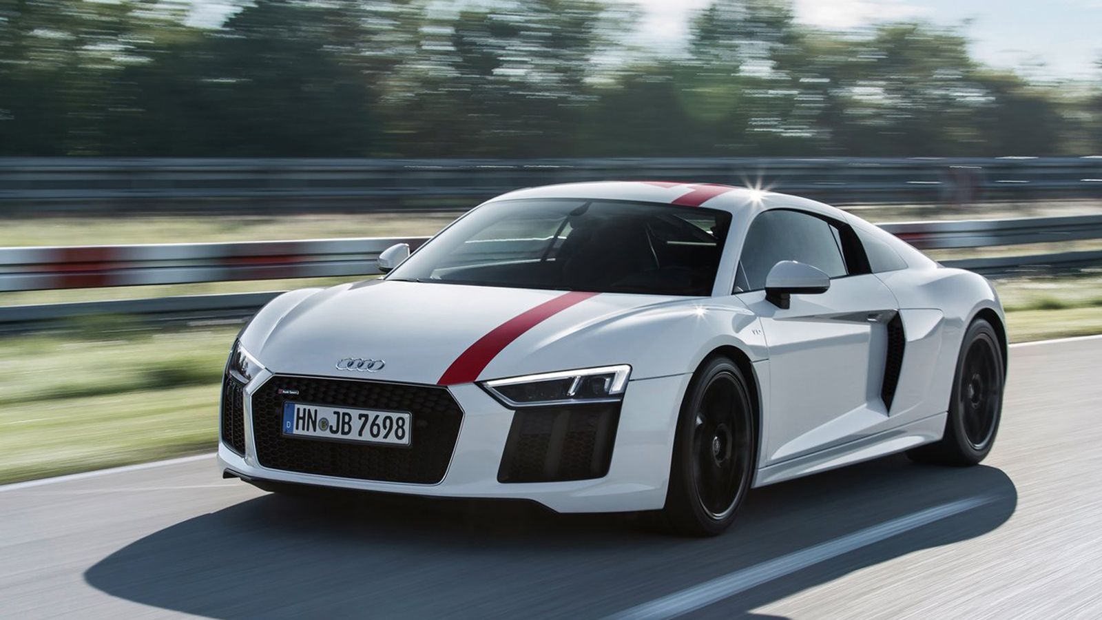 Ο V10 κινητήρας του Audi R8 παράγει 540 ίππους και ροπή 540 Nm στις 6.500 σ.α.λ.
