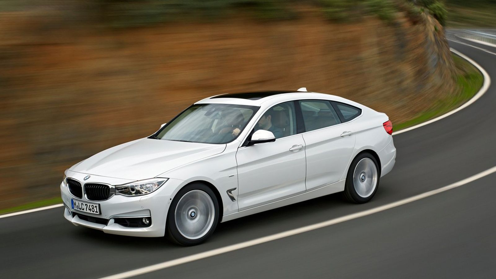 Η Σειρά 3 GT λανσαρίστηκε το 2013 και είχε μεγαλύτερο μεταξόνιο από την F31 Touring, ψηλότερη οροφή, μεγαλύτερο πλάτος και προσέφερε μεγαλύτερους χώρο