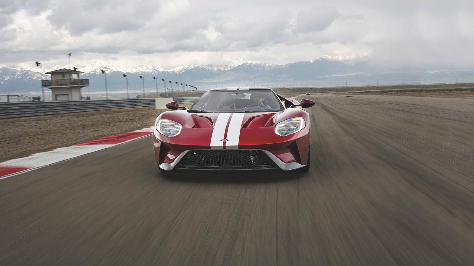 Ένα πραγματικό Supercar άκρως ανταγωνιστικό, δυνατό και γρήγορο. Όνειρο!