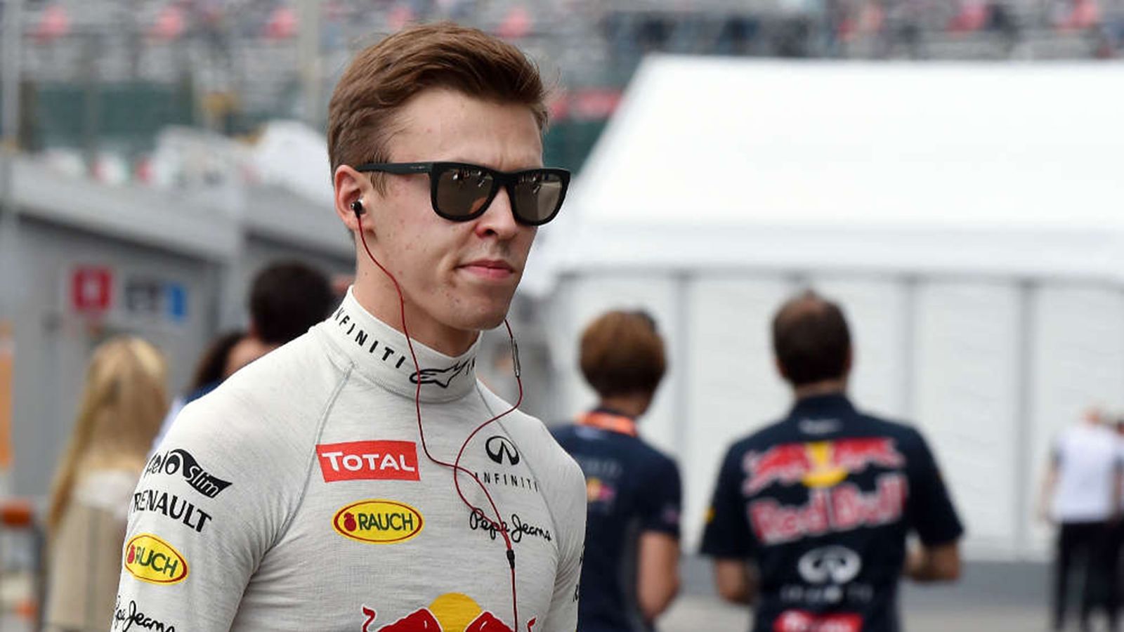 Δέχτηκε ισχυρή κριτική για την επικίνδυνη οδήγηση του, κερδίζοντας το προσωνύμιο «η τορπίλη».