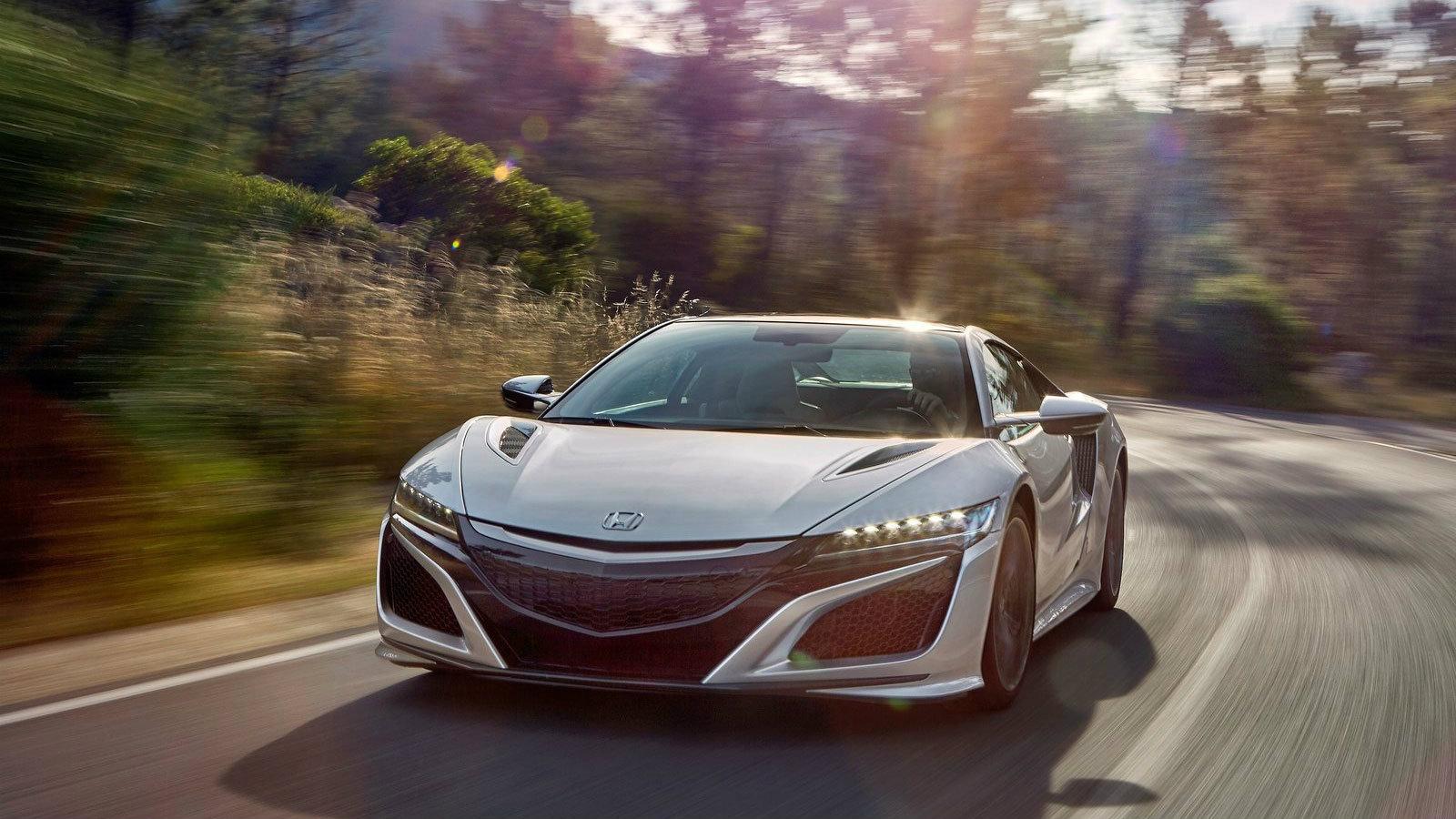 Δημοσιεύονται αναφέρουν πως η κατασκευή του Honda NSX Type R, έχει ήδη πάρει την έγκριση από τους υπεύθυνους. 