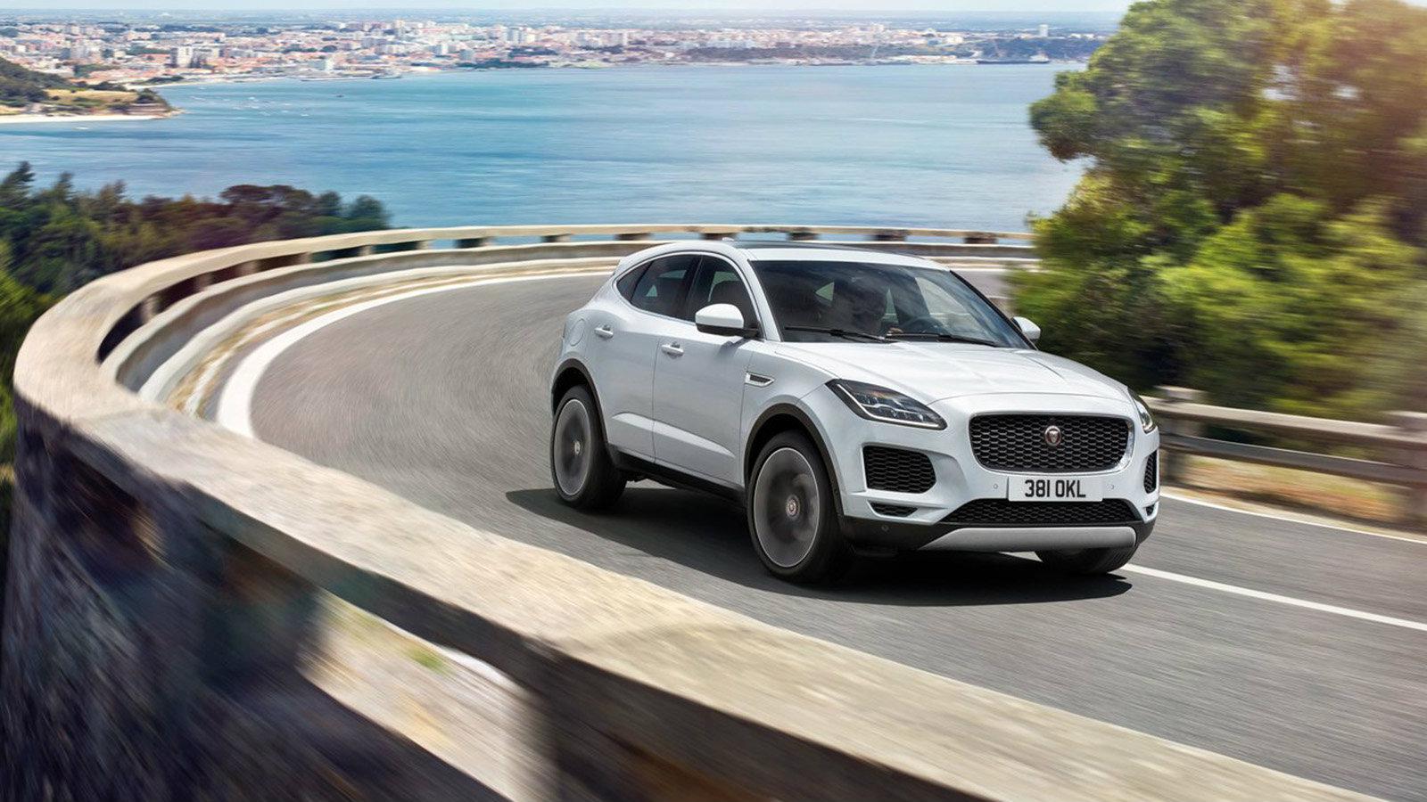 Η Jaguar E-Pace, για παράδειγμα, έχει 26 διαφορετικές διαμορφώσεις καθισμάτων για τους επιβάτες.