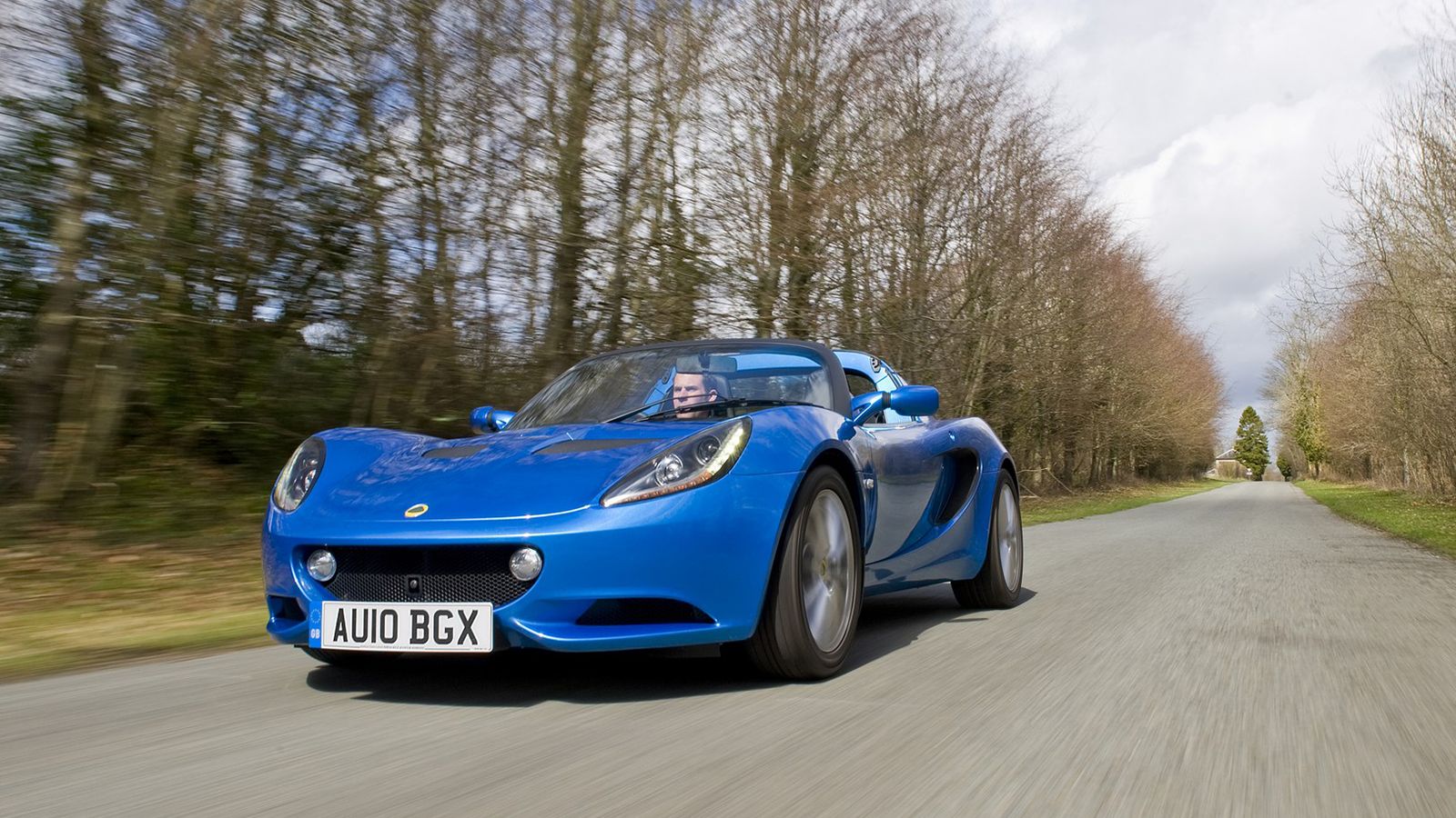 Ο Gales υποσχέθηκε ότι «θα είναι πανέμορφα σχεδιαστικά και πολύ αποδοτικά στον τομέα της αεροδυναμικής».