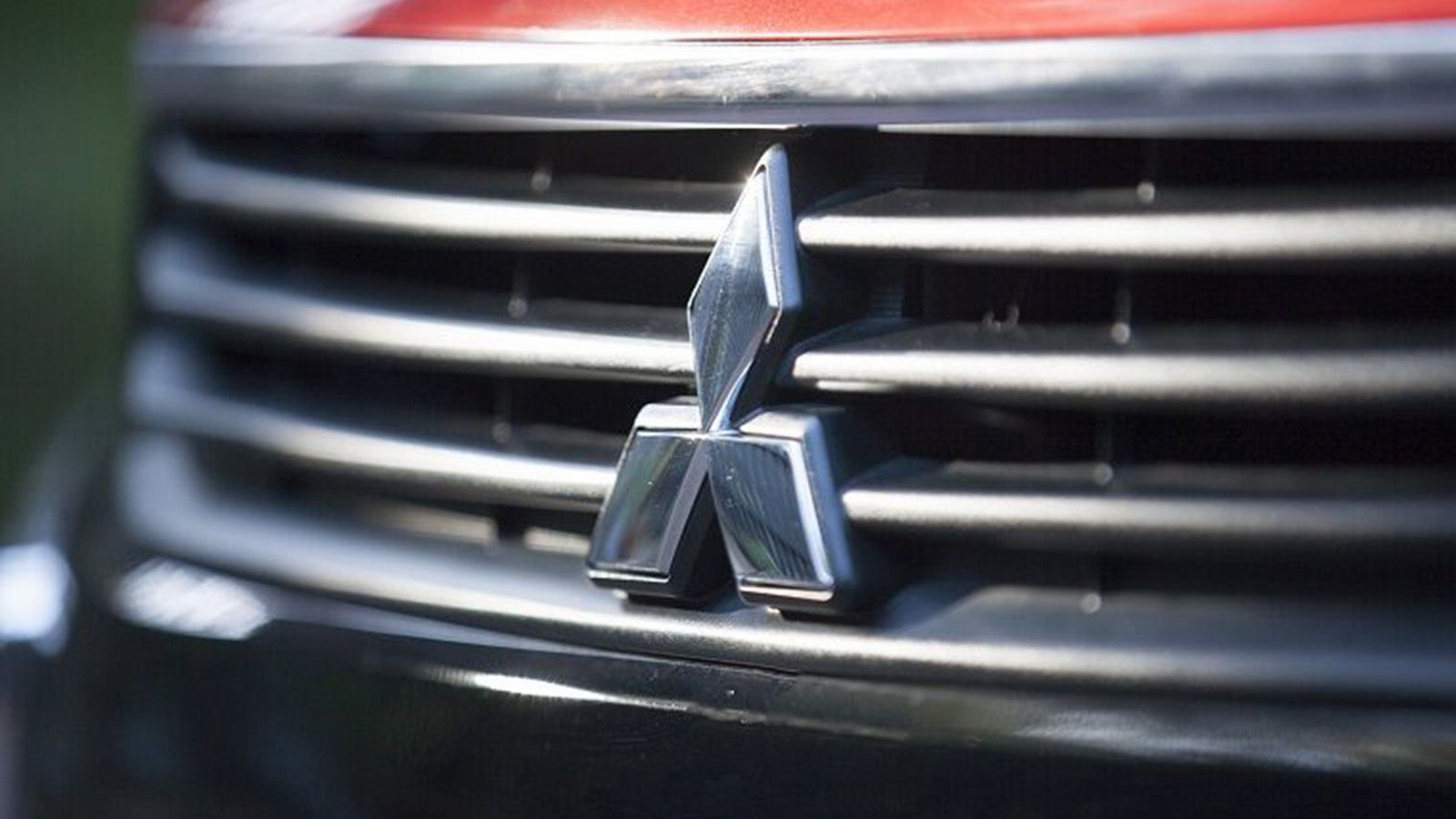 Μέχρι στιγµής στην Ελλάδα δεν έχει αναφερθεί καµία περίπτωση ατυχήµατος που να σχετίζεται µε τα συγκεκριµένα θέµατα. 
