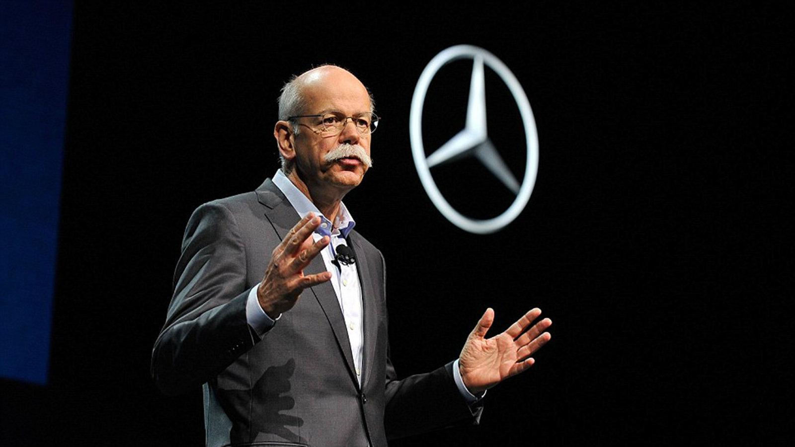 O κ. Dieter Zetsche αποκάλυψε ποια είναι τα 4 εμβληματικά μοντέλα στην ιστορία της αυτοκίνησης.