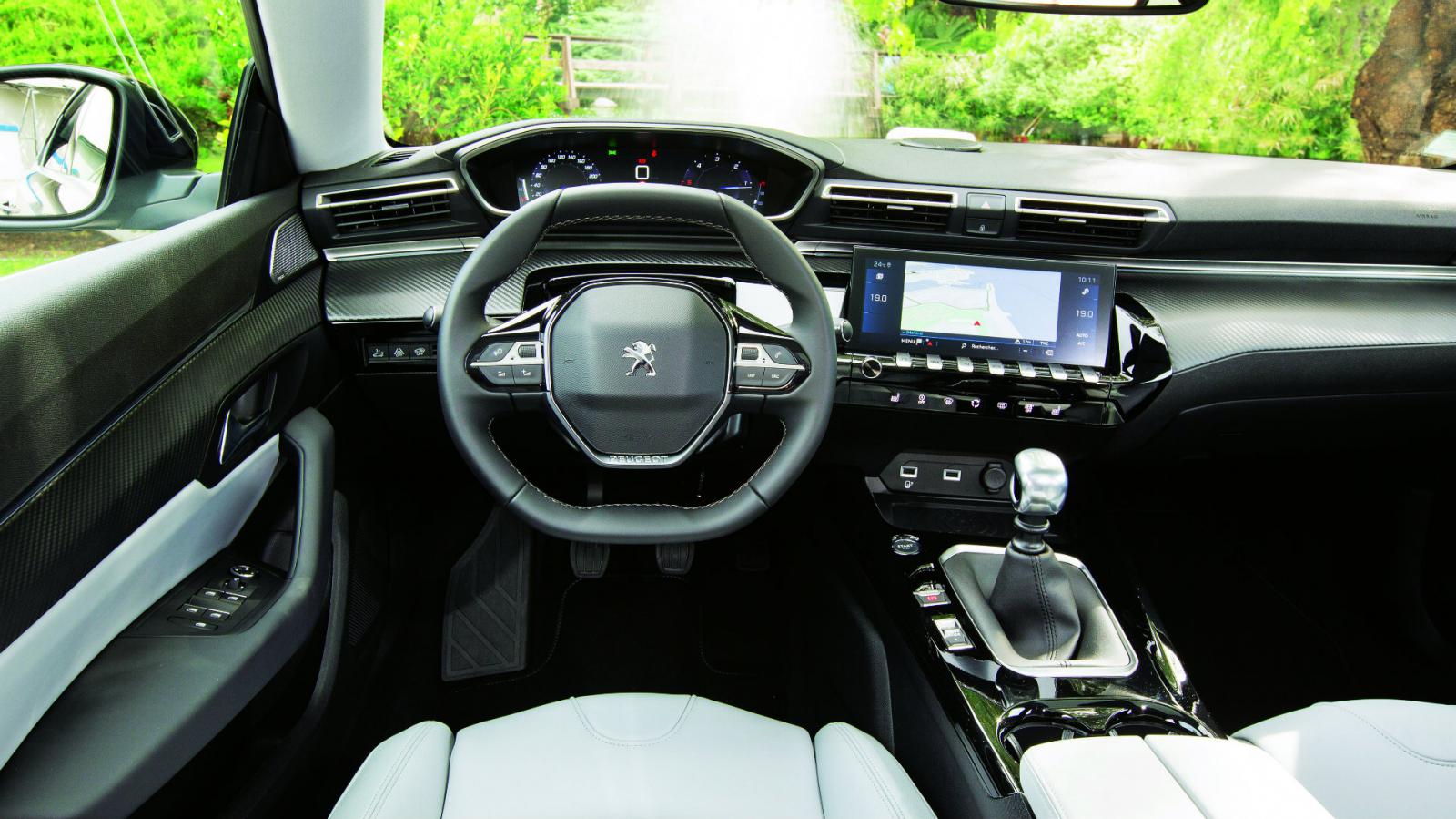 ΠΡΩΤΗ ΟΔΗΓΗΣΗ: Peugeot 508