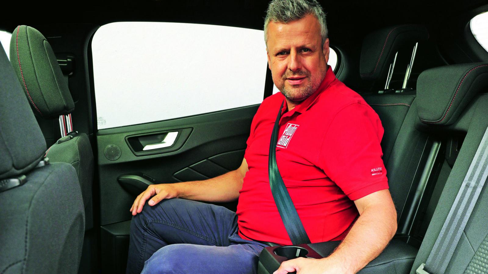 Με μήκος 4,38 μέτρα και μεταξόνιο 2,70 μέτρα, η ευρυχωρία στο εσωτερικό του Focus λογίζεται ως δεδομένη. 