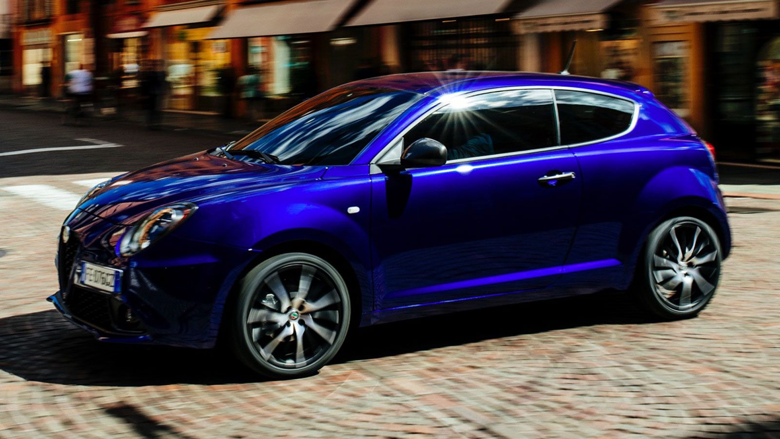 Από 13.400 ευρώ ξεκινούν οι τιμές της νέας Alfa Romeo MiTo Urban.