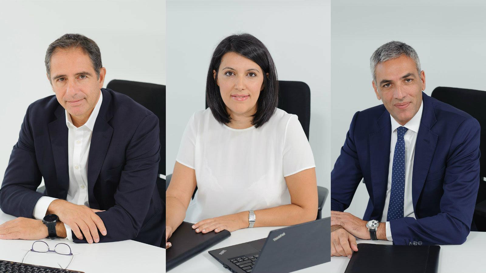 Από αριστερά: Φίλιππος Ζαγοριανάκος Senior Vice President Κεντρικής και Ανατολικής Ευρώπης και Ιρλανδίας, Γιούλη Καλογήρου Οικονομική Διευθύντρια και 