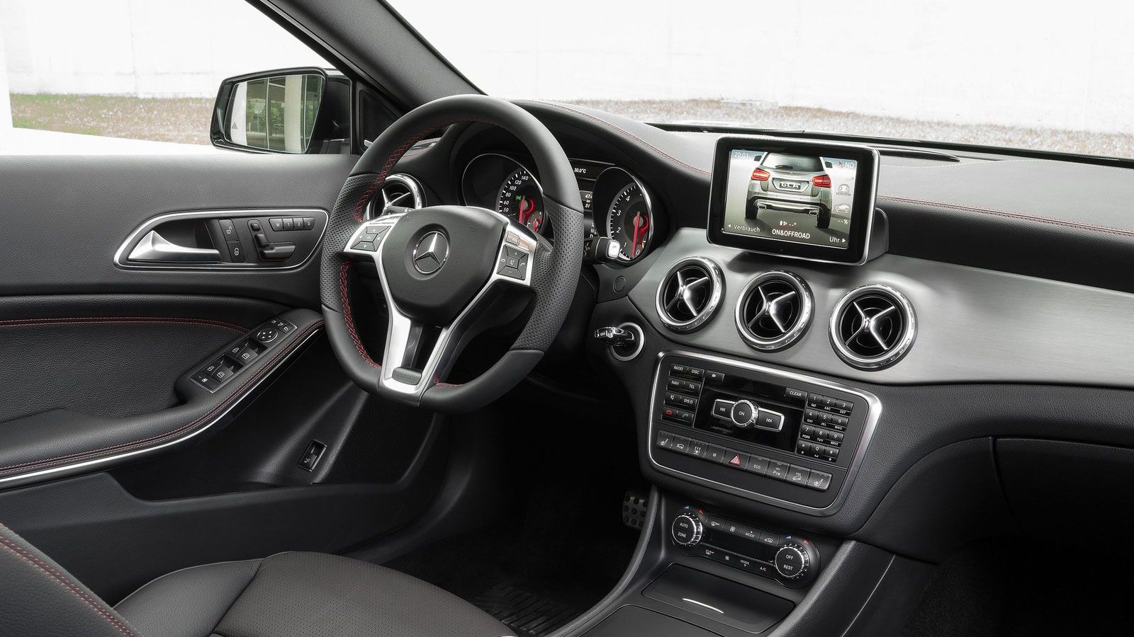 Μέχρι στιγµής δεν έχει αναφερθεί καµία περίπτωση ατυχήµατος.