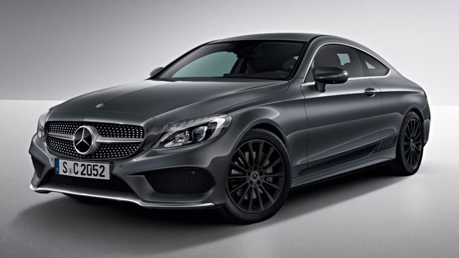 Θα γίνει διαθέσιμη τόσο στην saloon όσο και στις estate, coupe και cabriolet εκδοχές του πολυτελούς μοντέλου.
