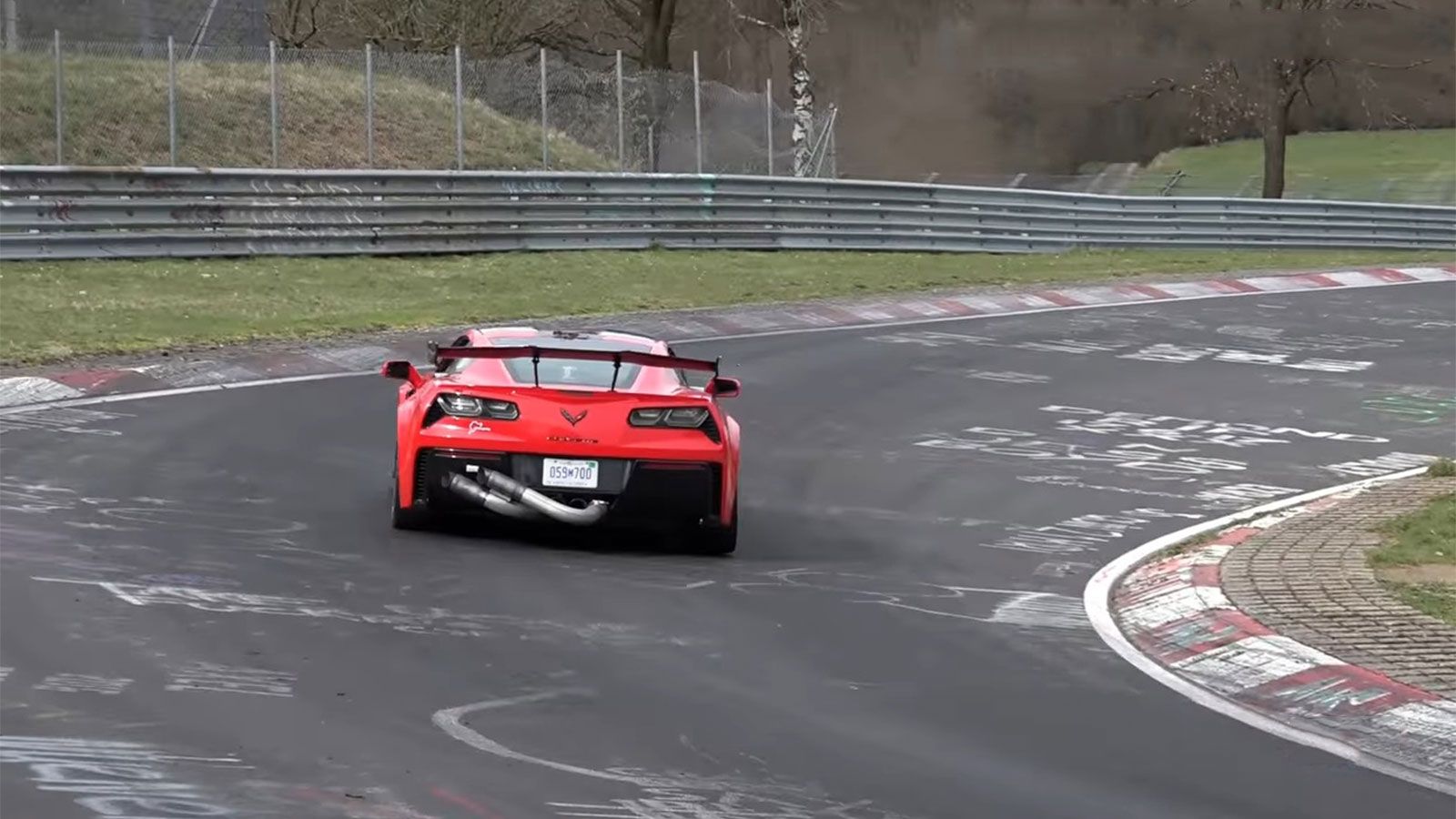 Να πραγματοποιεί δοκιμαστικούς γύρους στην πίστα του Nurburgring εντοπίστηκε μία Chevrolet Corvette ZR1.