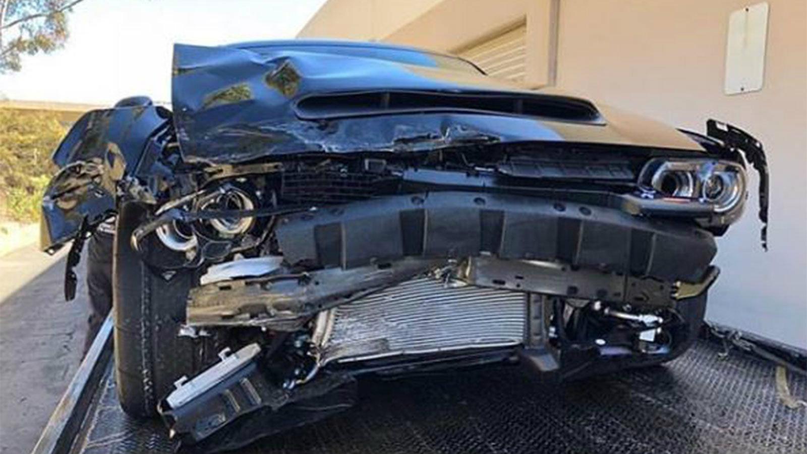 Πολλά όπως φαίνεται αποδείχτηκαν για έναν οδηγό τα άλογα του Dodge Challenger SRT Demon.