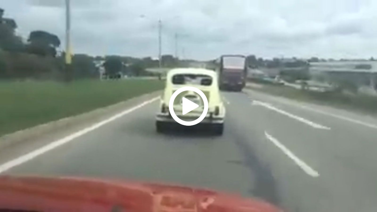 Fiat 600αράκι λέει «άντε γεια»