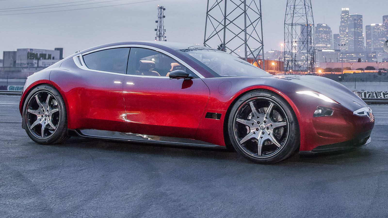 Η Fisker παρουσίασε στην έκθεση CES τις πατέντες της για τις καινοτόμες μπαταρίες στερεάς κατάστασης. Ισχυρίζεται πως αυτή η τεχνολογία προσδίδει αυτο