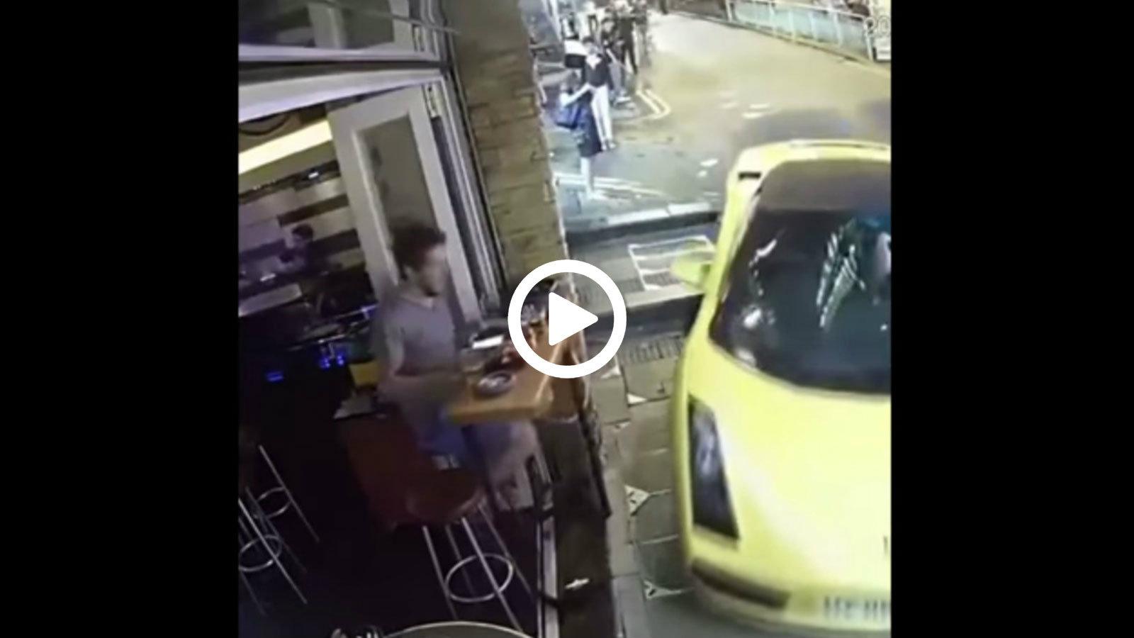 Όταν μια Lamborghini μπούκαρε σε μαγαζί... (βίντεο)