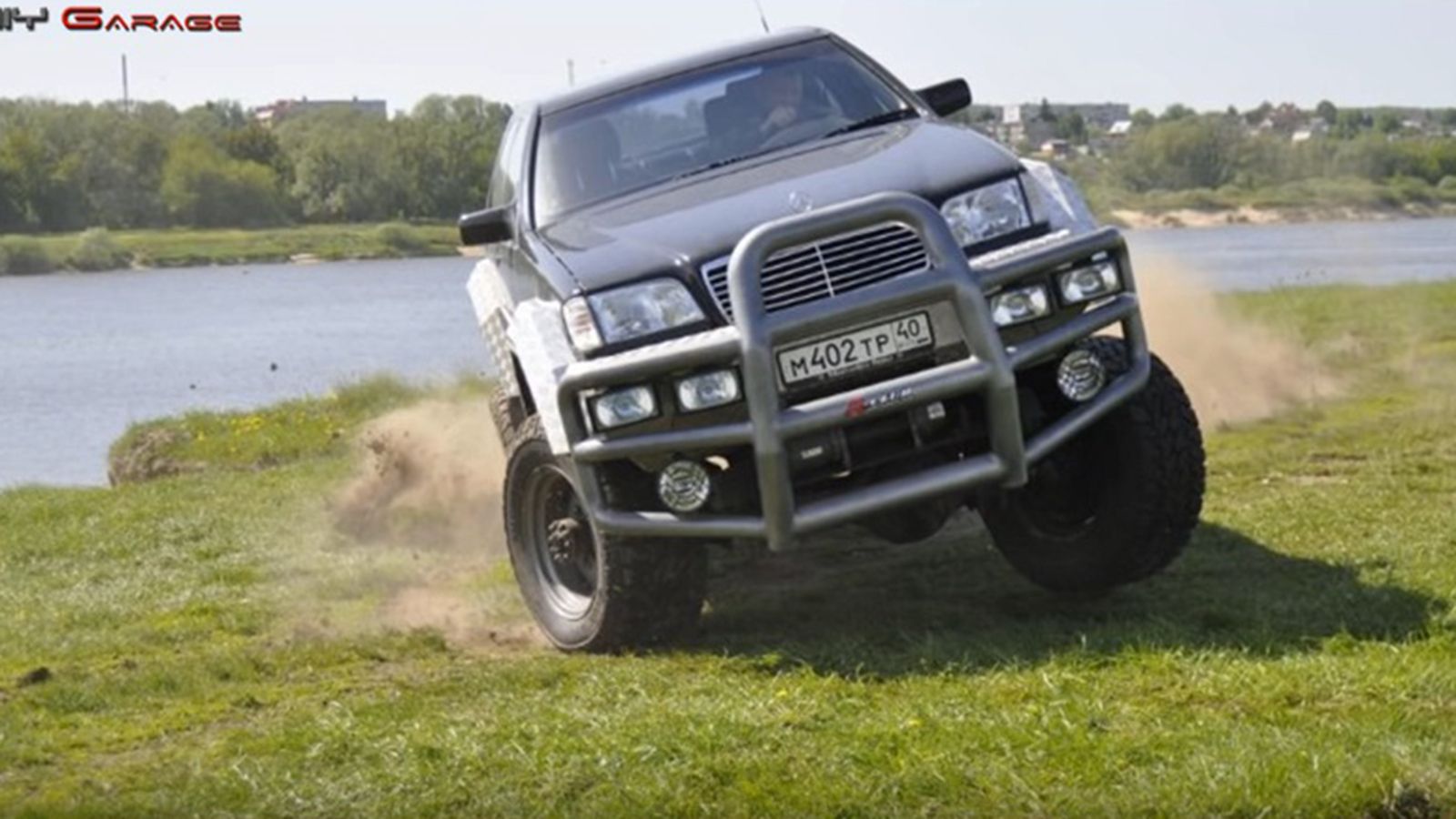 Έκανε την S-Class οff-road! (+vid)