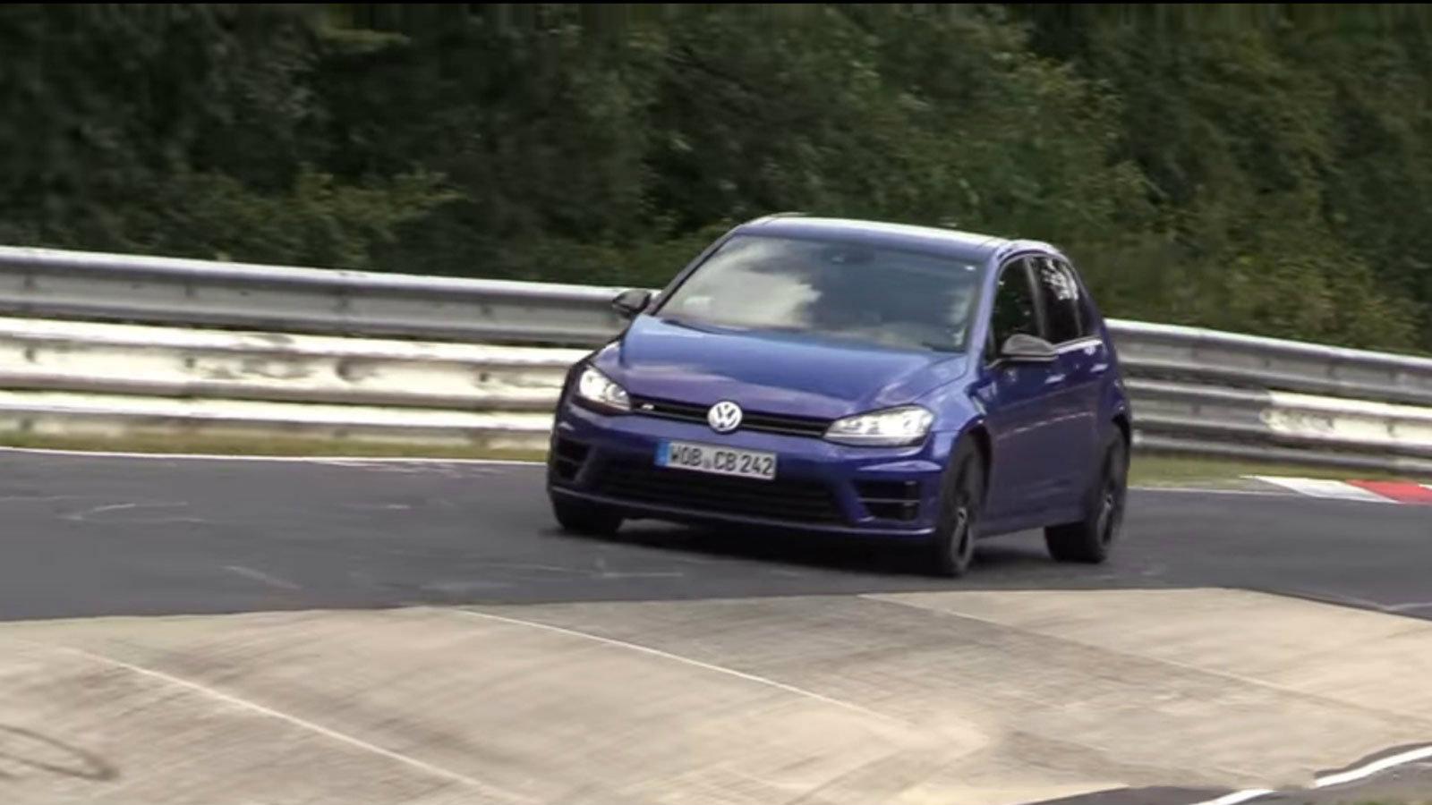 Δοκιμάζει το Golf R420 η VW.