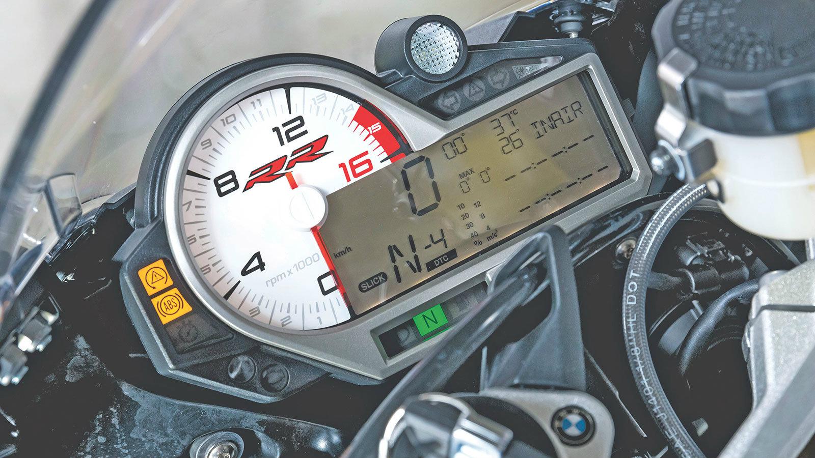 Τα ηλεκτρονικά εξασφαλίζουν ασφαλή επιτάχυνση