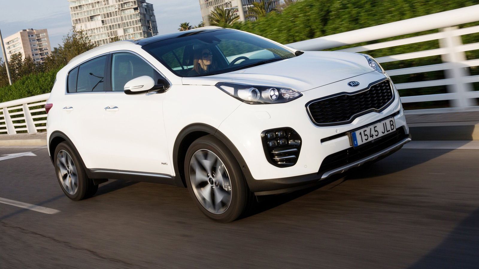 H Kia θα λανσάρει την ήπια υβριδική τεχνολογία 48V στο τωρινό Sportage, αλλά και στο επερχόμενο Cee`d νέας γενιάς.