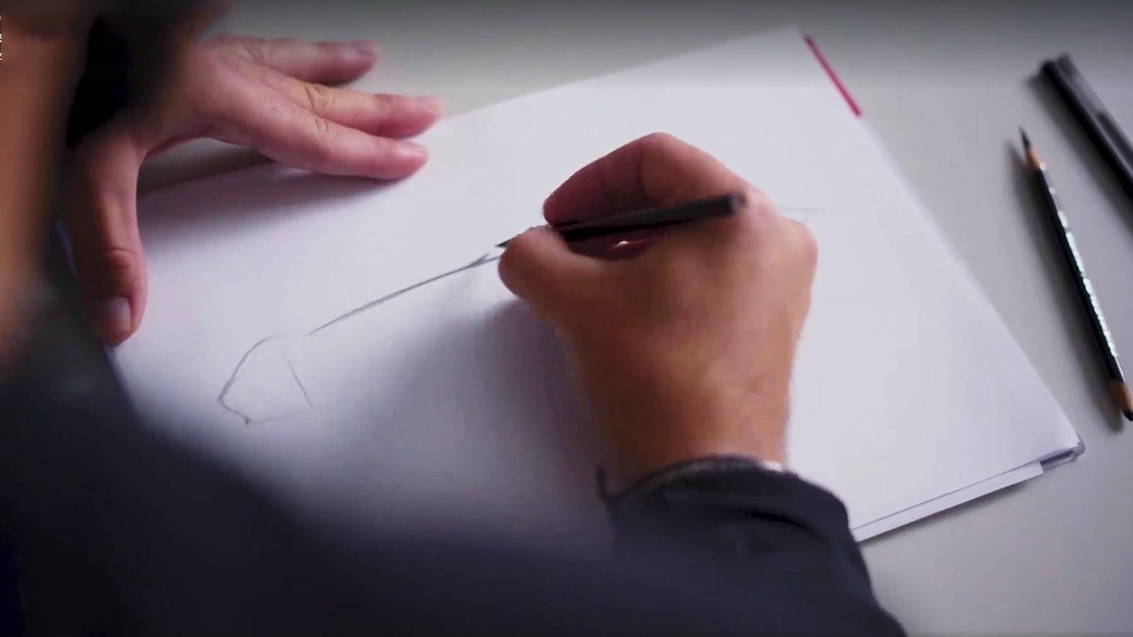 Πάνω σε ένα νέο πρωτότυπο εργάζεται η Mercedes το οποίο θα αποκαλυφθεί πολύ σύντομα και θα είναι ηλεκτρικό.