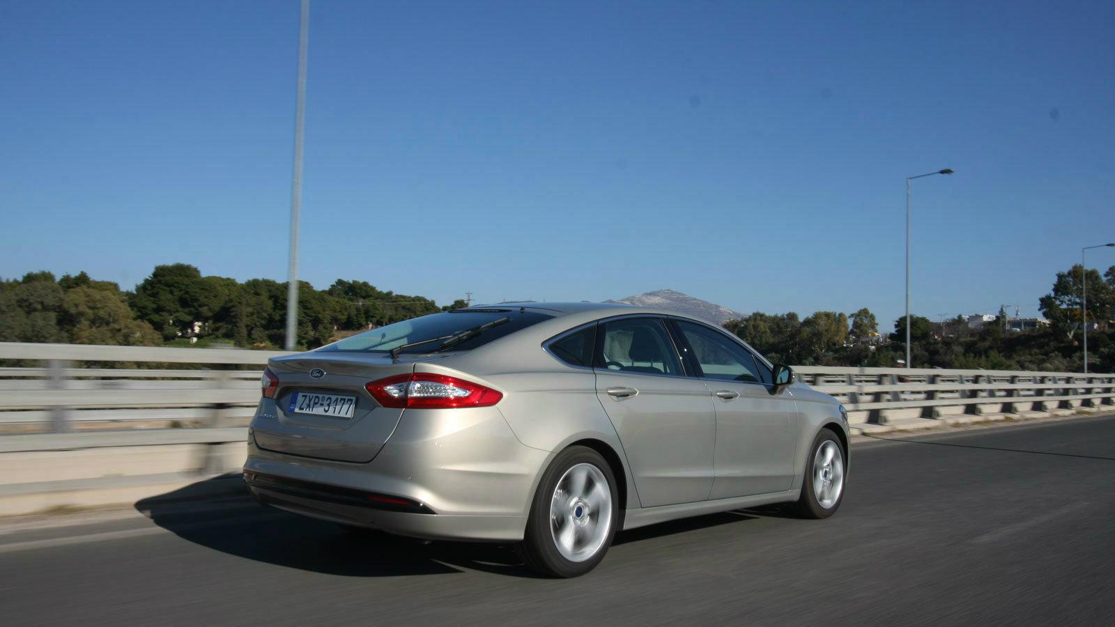 Λιμουζίνες στα 1.600 κ.εκ.