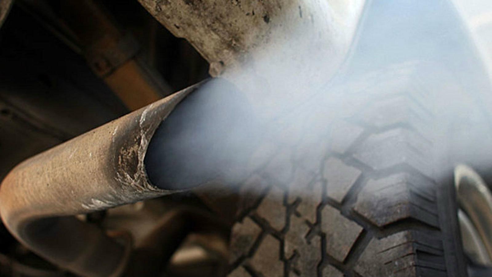 Μαζική κατάσχεση παλαιών αυτοκίνητων, τόσο πετρελαίου όσο και βενζίνης διατάχθηκε από τις δικαστικές αρχές και η αστυνομία είναι πλέον υπεύθυνη να εφα