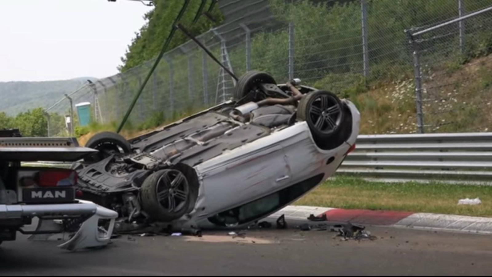 Ποιος έπαθε μεγαλύτερη ζημιά: Ο τοίχος ή το Scirocco? [video]