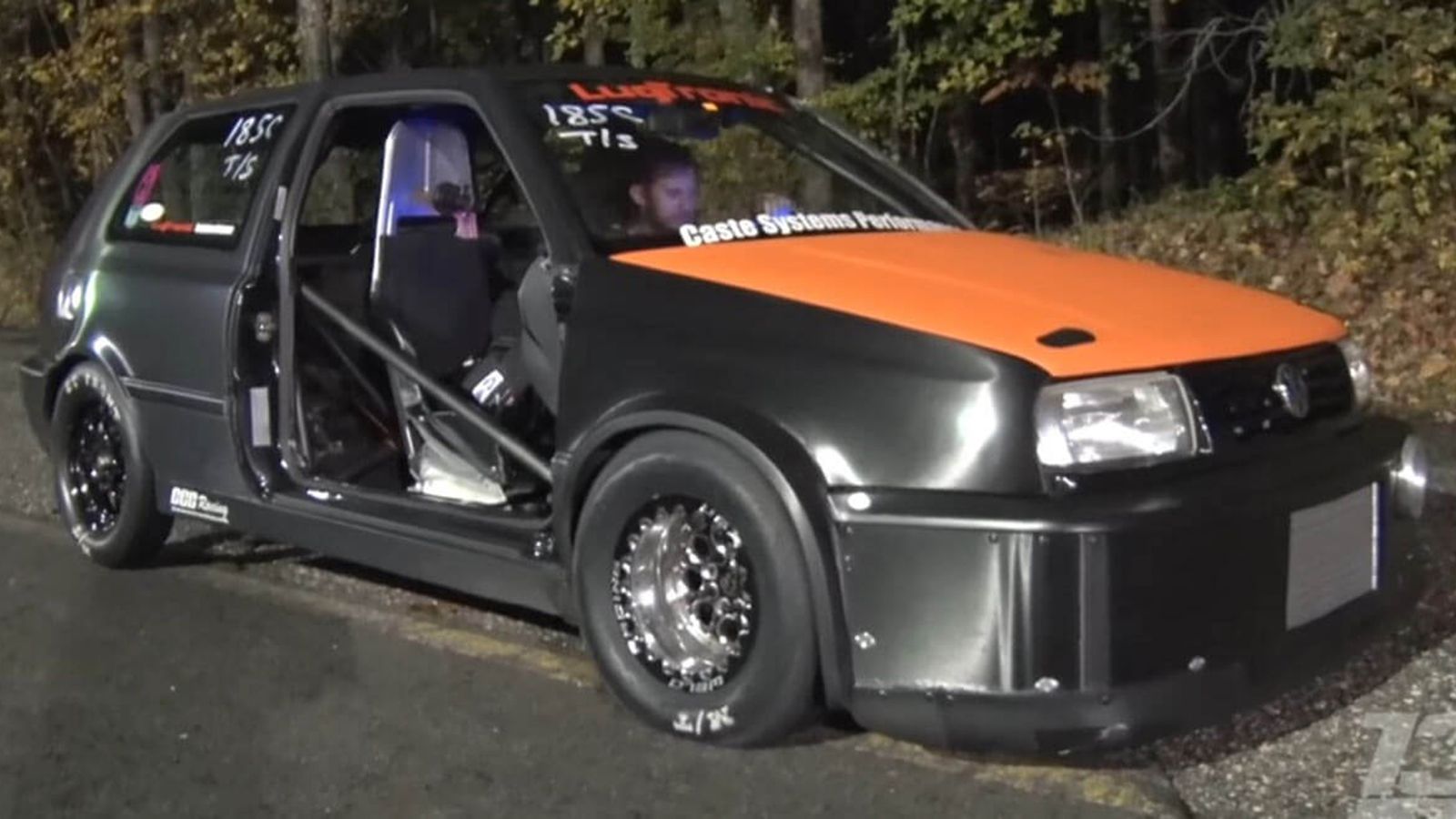 Aυτό εδώ το Golf GTI Mk3 μπορεί και κάνει τα 0-400 σε μόνο 8,53 δευτερόλεπτα.