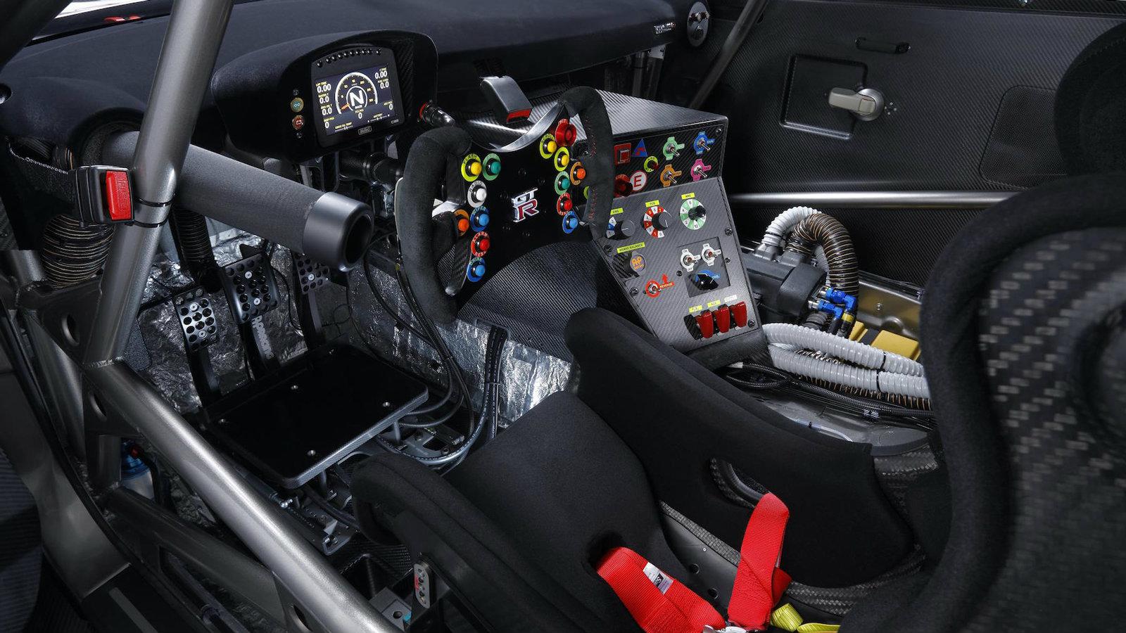 ΠΑΡΟΥΣΙΑΣΗ: Nissan GT-R NISMO GT3  (+video)