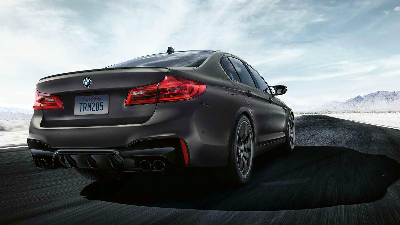 Τα 35 χρόνια γιορτής της BMW M5