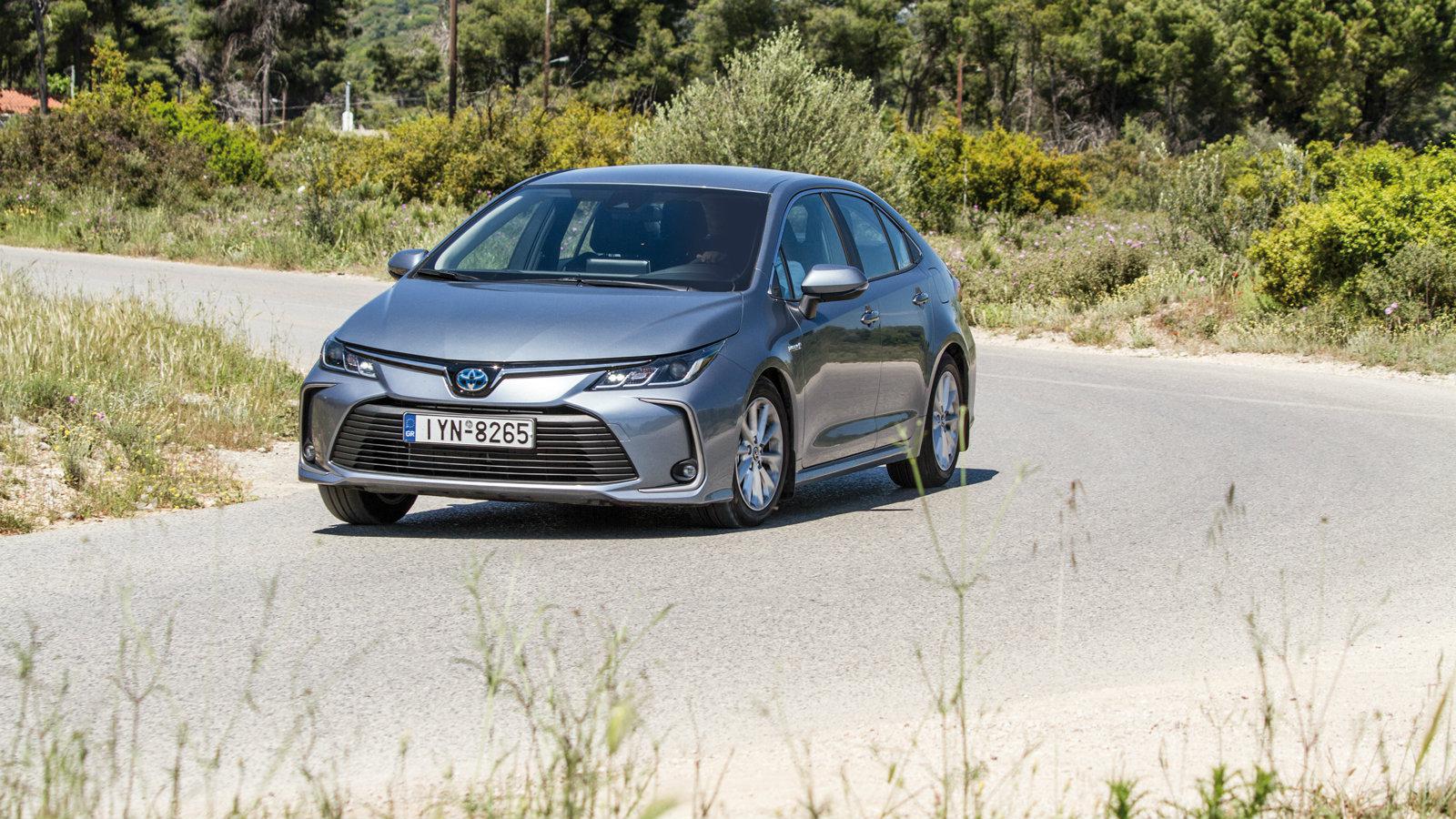 ΔΟΚΙΜΗ: Toyota Corolla Sedan HSD 122PS