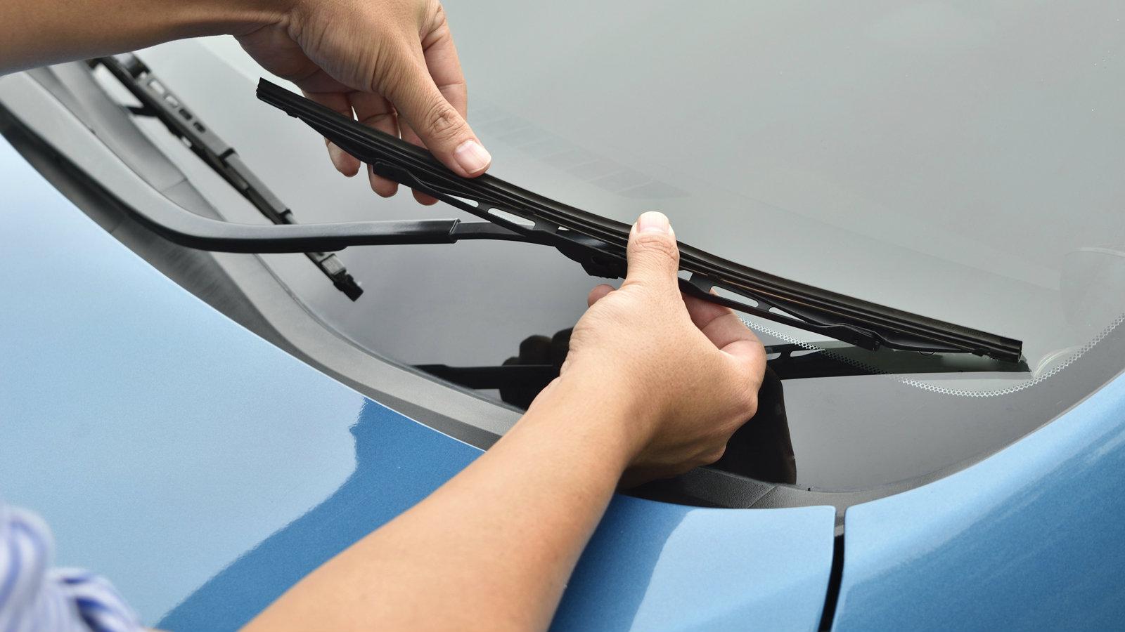 Συντηρείστε τους υαλοκαθαριστήρες σας με 7 απλά βήματα