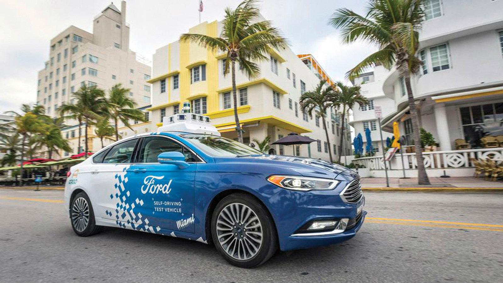 Το Ford Mondeo σε δοκιμή αυτόνομης οδήγησης.