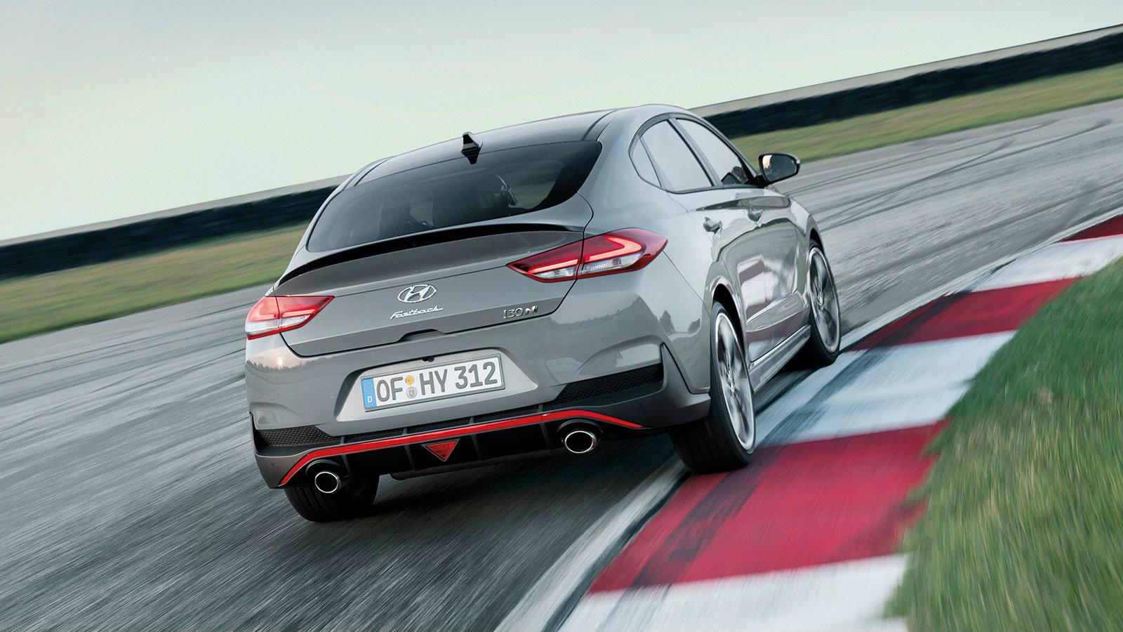 Στην πίστα το κορεάτικο μοντέλο αισθάνεται σαν στο σπίτι του. Αυτό μόνο ως έκπληξη δεν λογίζεται, καθώς τα μοντέλα Ν δοκιμάζονται στην πίστα του N