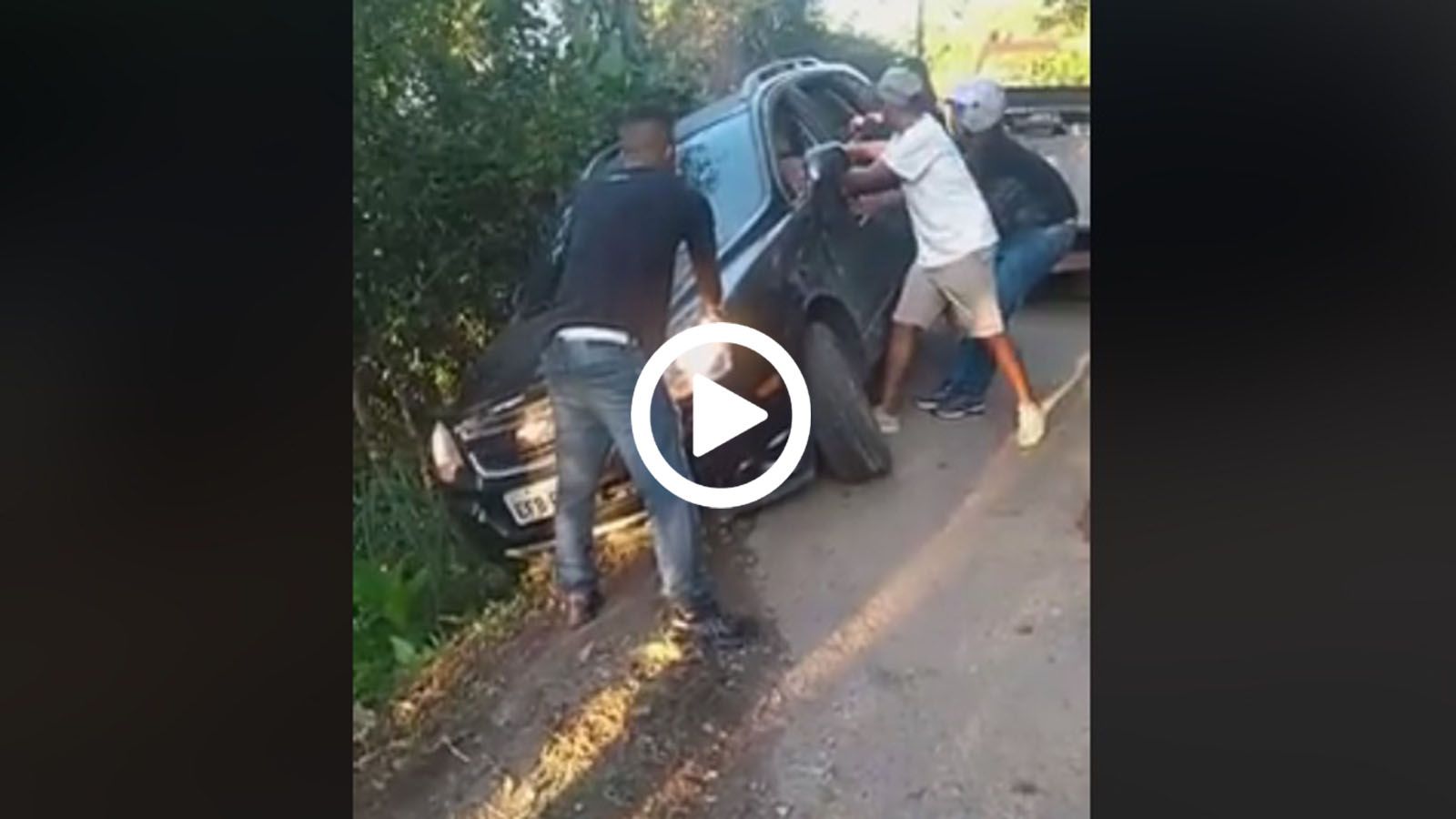 Χέρι καταστροφής, όχι χέρι βοηθείας [video]