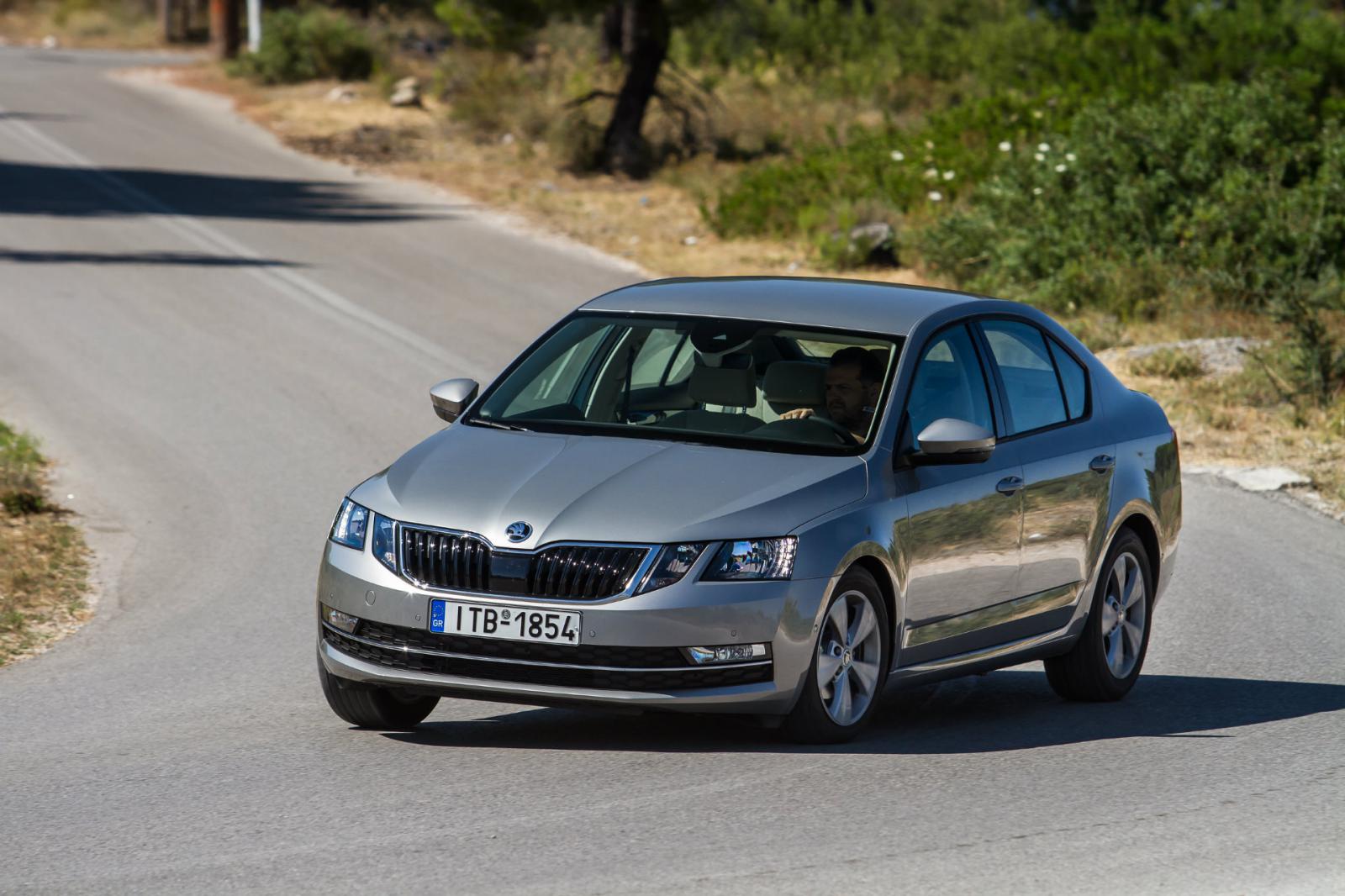 Octavia, Insignia ή Avensis μεταχειρισμένο;