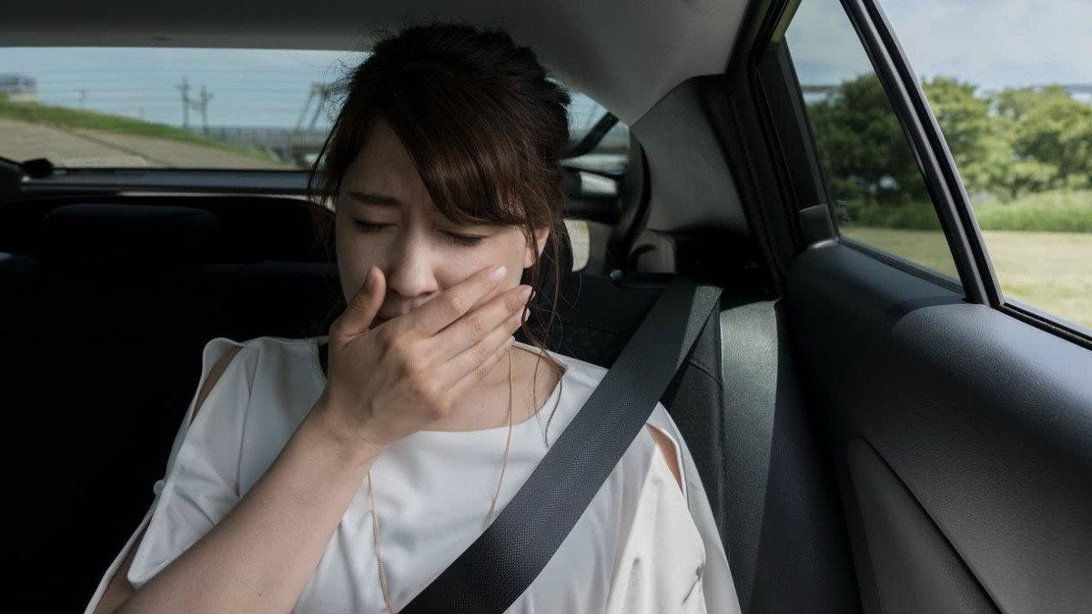 Πώς η αυτόνομη οδήγηση θα διώξει την ναυτία που φέρνουν οι στροφές;