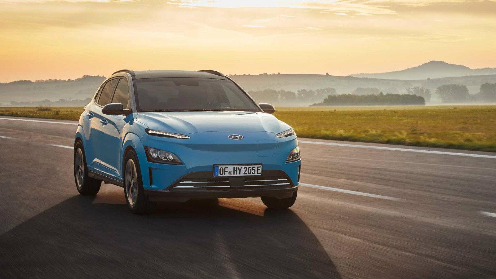 Ταχύτερη φόρτιση και νέο προφίλ για το Hyundai Kona Electric facelift