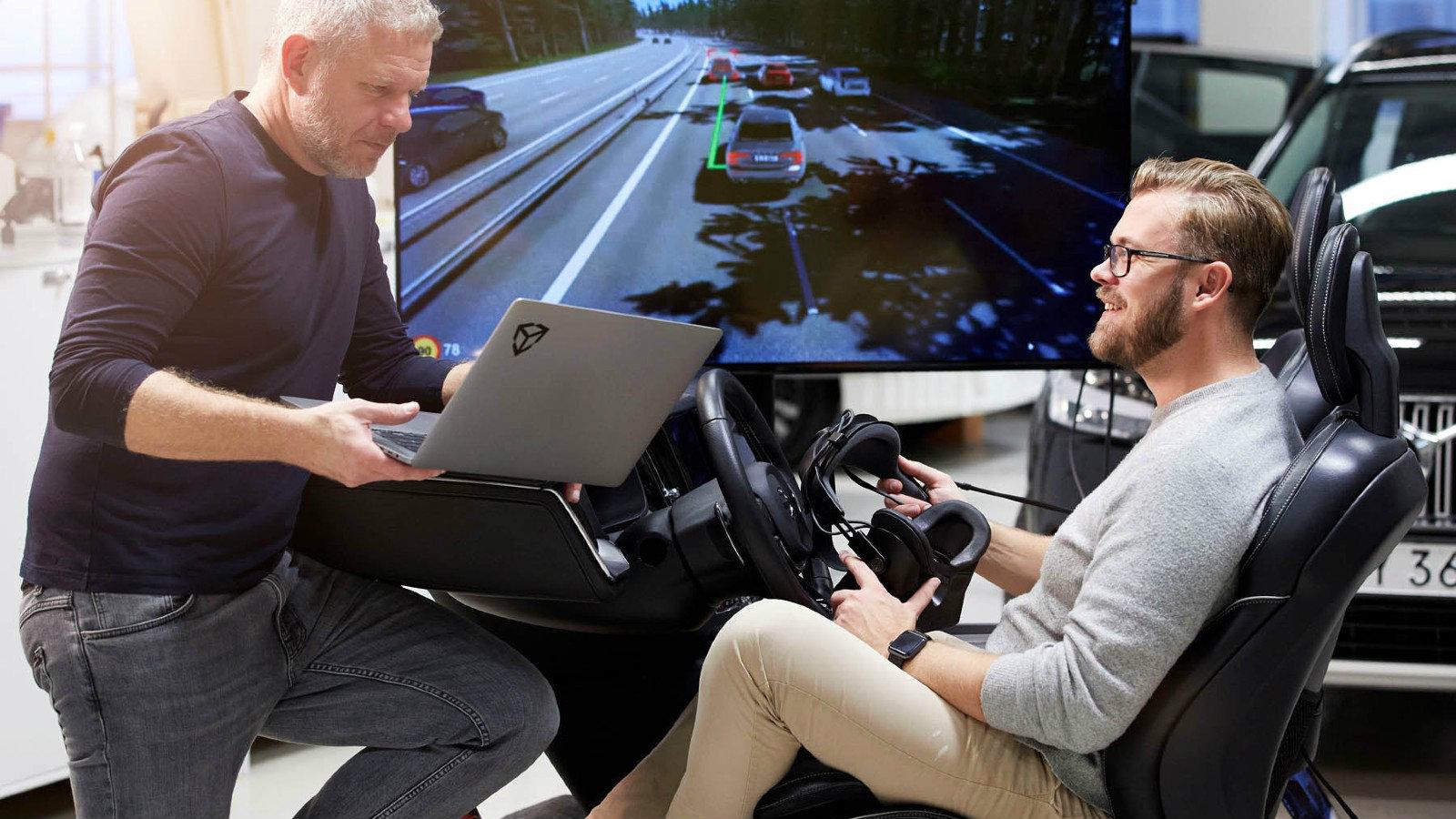 Volvo: Τεστάρει συστήματα ασφάλειας σε προσομοιωτές [video]