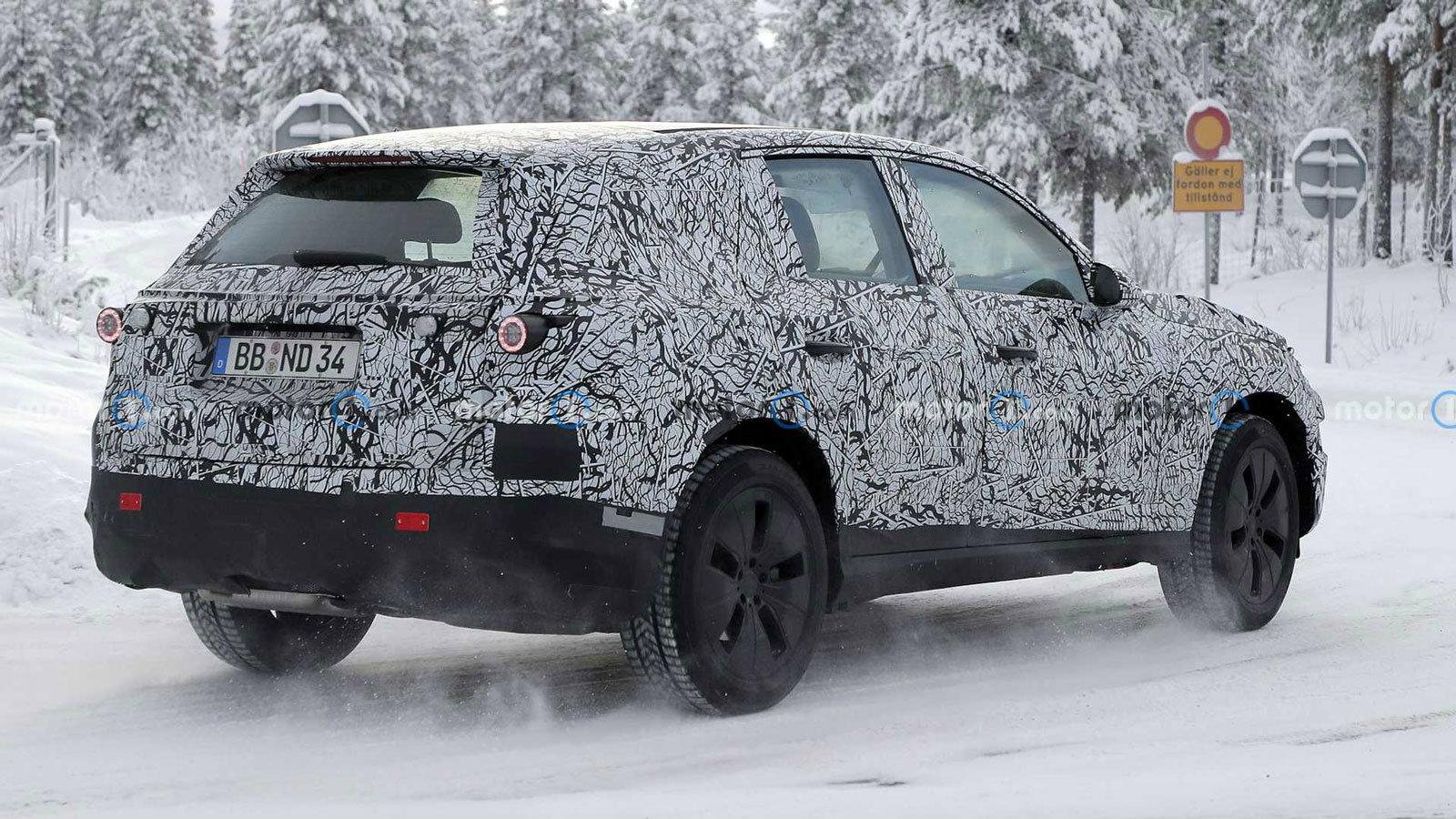 Η νέα Mercedes GLC δοκιμάζεται στα χιόνια