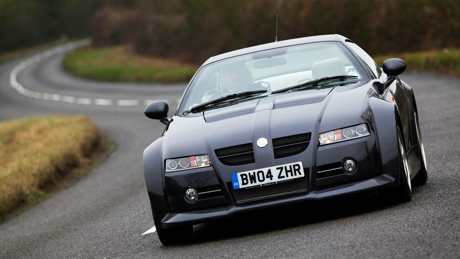 Τα supercars που είχαν εξαρτήματα από ταπεινά μοντέλα