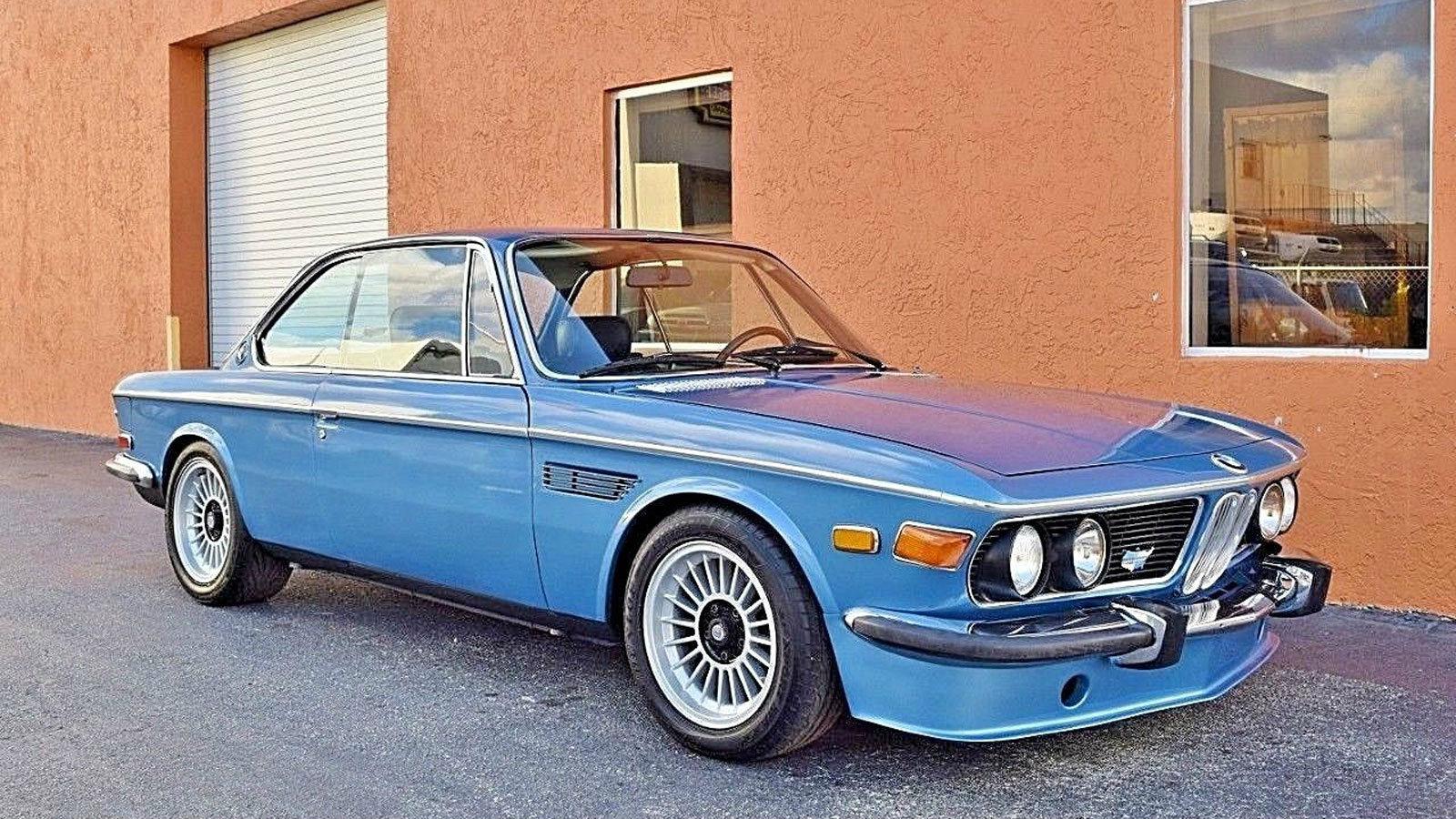 Τα αυτοκίνητα με τα πιο cool εμπρός φώτα