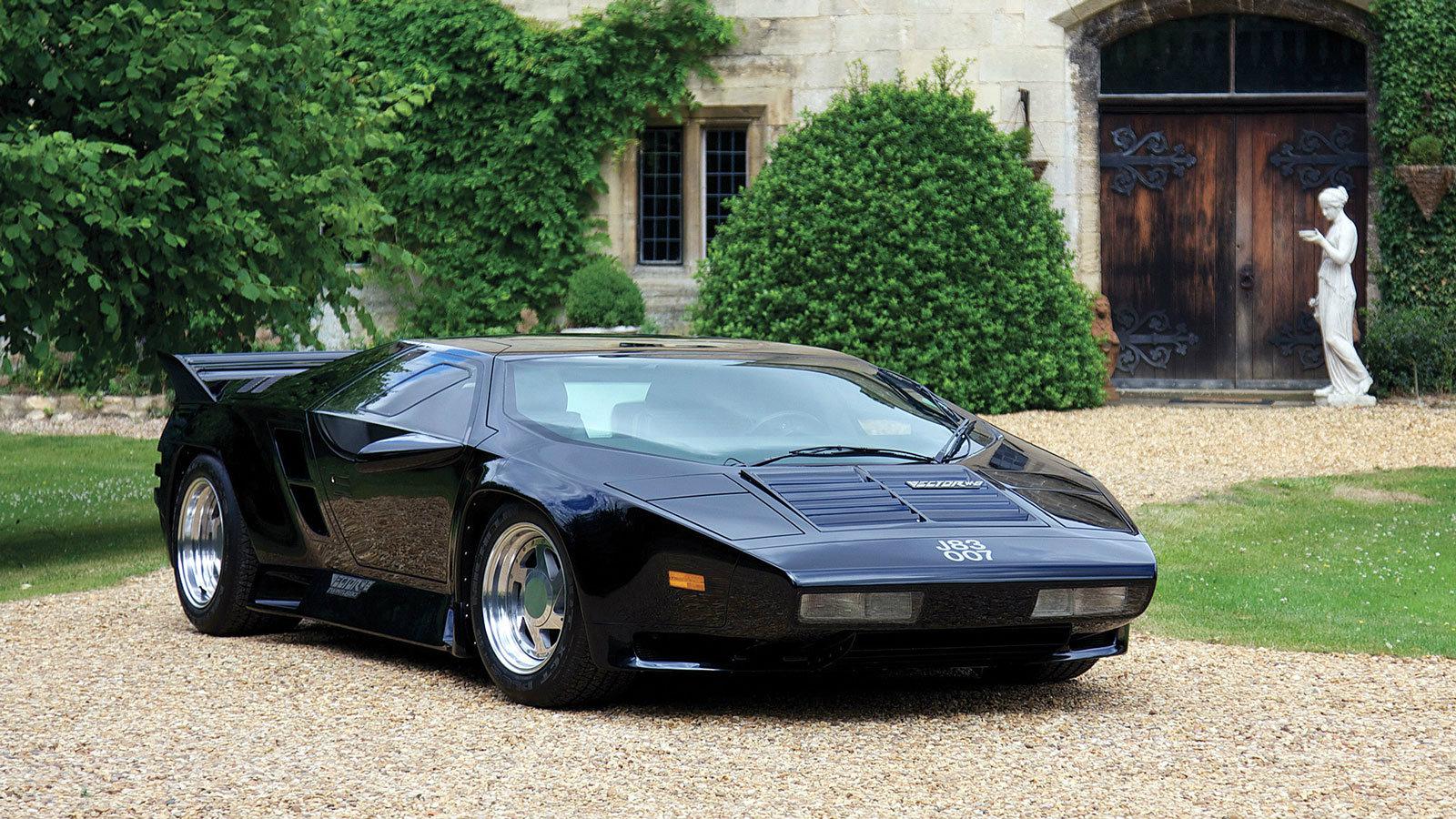 Τα supercars που μας εντυπωσίασαν με τις ιδιαιτερότητές τους