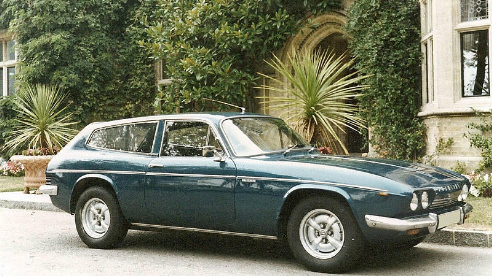 9 sport αυτοκίνητα που μοιάζουν με… χαμηλά βανάκια