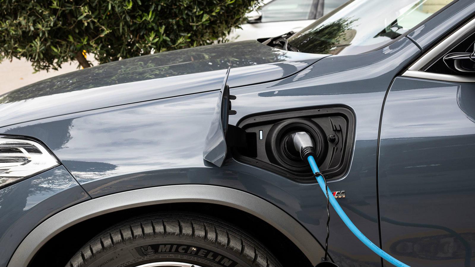 BMW X2 xDrive25e: το πρώτο PHEV Sports Activity Coupe