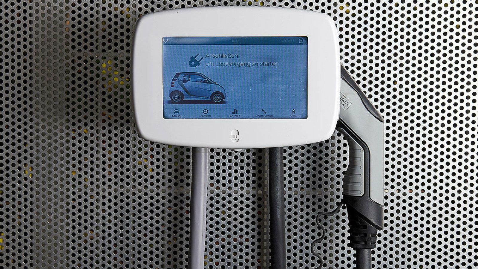 Wall box: Φορτίζοντας το ηλεκτρικό αυτοκίνητό μου κατ οίκον