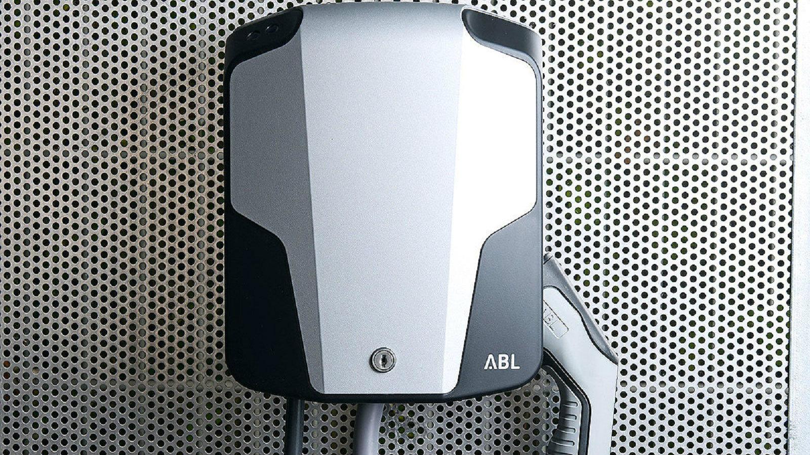 Wall box: Φορτίζοντας το ηλεκτρικό αυτοκίνητό μου κατ οίκον