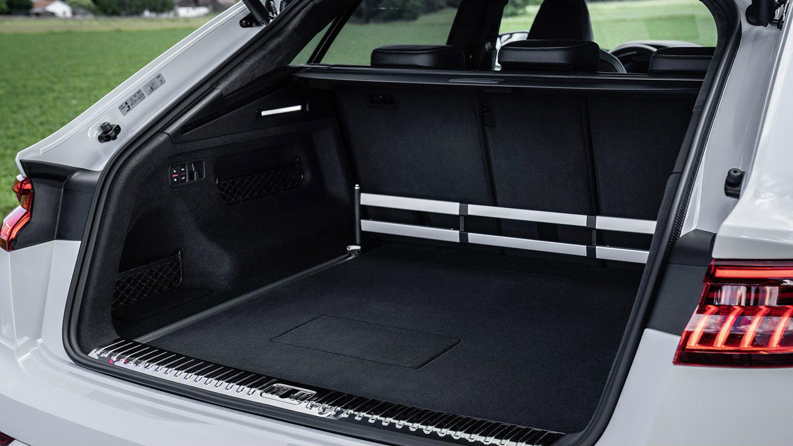 Νέο Audi Q8 TFSI equattro