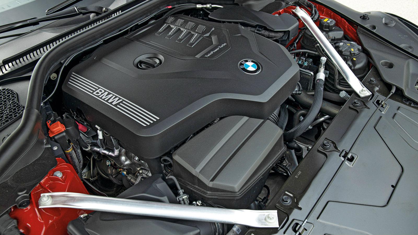 Συγκρίνουμε Mazda MX-5 με BMW Z4